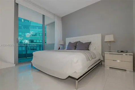 200 Biscayne Boulevard Way Miami FL 33131