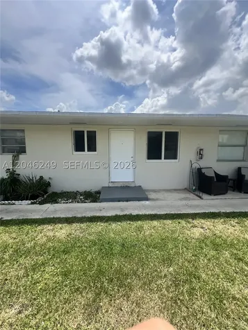 Hialeah FL 33010