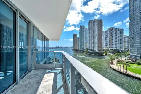 200 Biscayne Boulevard Way Miami FL 33131