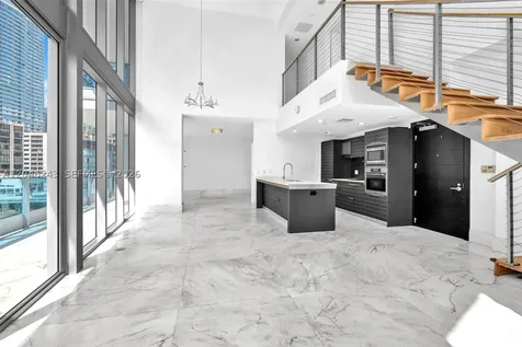 200 Biscayne Boulevard Way Miami FL 33131