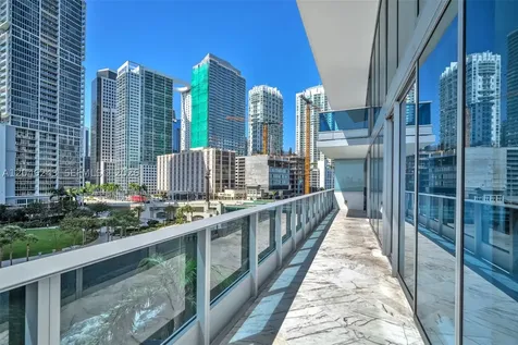 200 Biscayne Boulevard Way Miami FL 33131