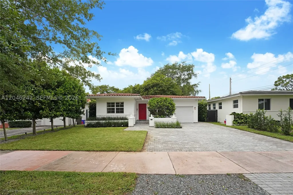 1556 Catalonia Avenue Coral Gables FL 33134