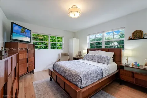 1556 Catalonia Avenue Coral Gables FL 33134