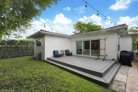1556 Catalonia Avenue Coral Gables FL 33134
