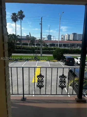 2880 NE 203rd Street Aventura FL 33180