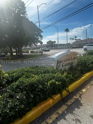 2880 NE 203rd Street Aventura FL 33180