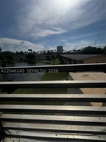 2880 NE 203rd Street Aventura FL 33180