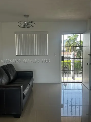 2880 NE 203rd Street Aventura FL 33180