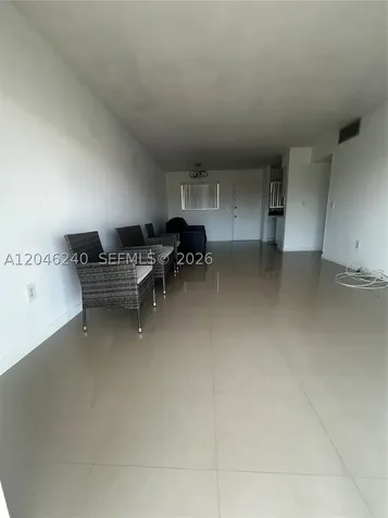 2880 NE 203rd Street Aventura FL 33180