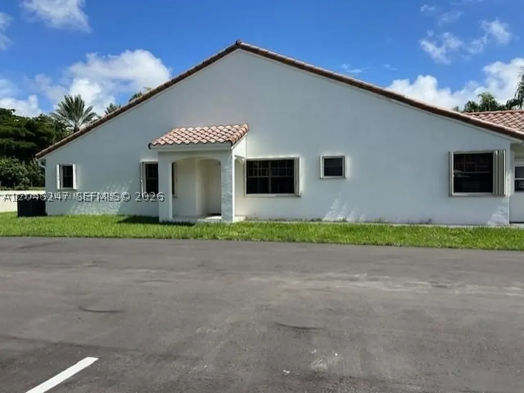 21220 Harbor Way Aventura FL 33180
