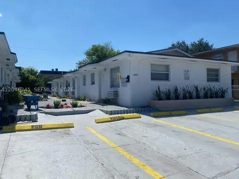 16120 NE 19th Place North Miami Beach FL 33162
