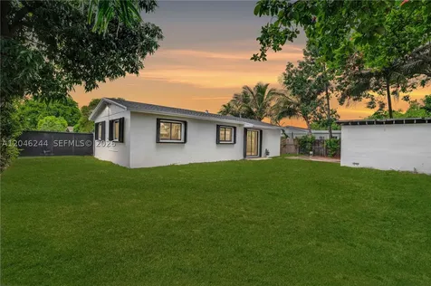 15551 SW 101st Avenue Miami FL 33157