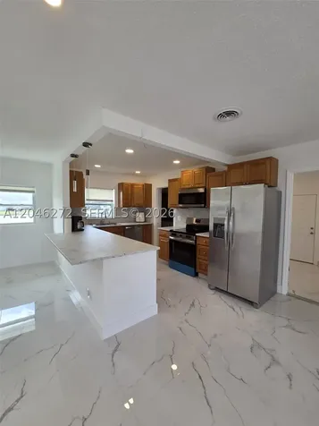 305 SE Airoso Boulevard Port St. Lucie FL 34983
