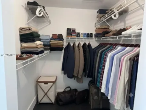 185 SW 7th Street Miami FL 33130