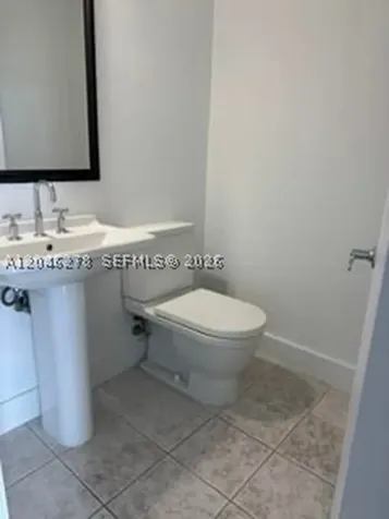 185 SW 7th Street Miami FL 33130