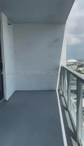 185 SW 7th Street Miami FL 33130