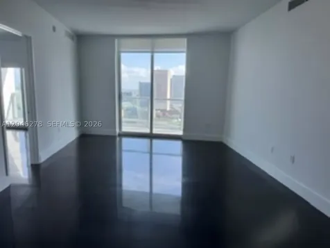 185 SW 7th Street Miami FL 33130