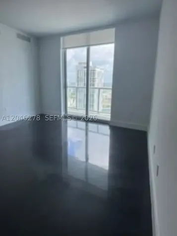185 SW 7th Street Miami FL 33130