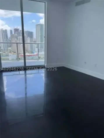 185 SW 7th Street Miami FL 33130