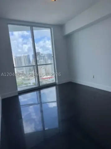 185 SW 7th Street Miami FL 33130