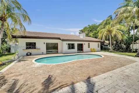 11460 SW 1st Court Plantation FL 33325