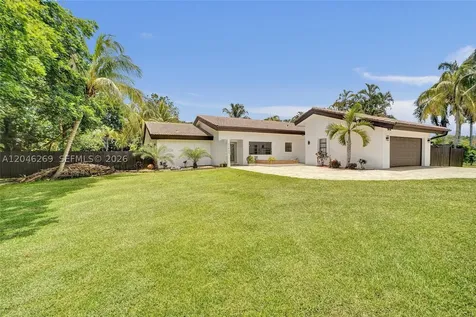 11460 SW 1st Court Plantation FL 33325