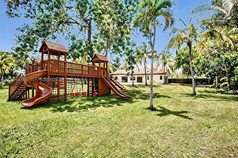 11460 SW 1st Court Plantation FL 33325