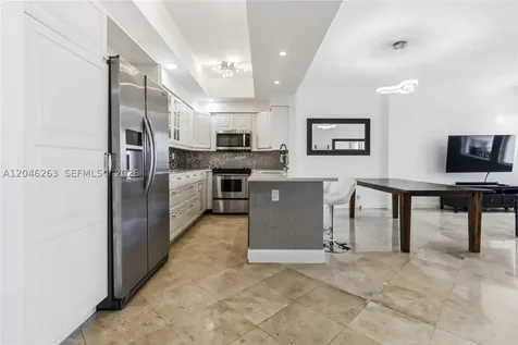 3700 Island Boulevard Aventura FL 33160