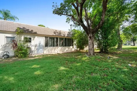 17244 SW 112th Place Miami FL 33157