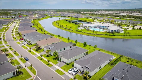 1000 SE Crosswood Way Port St. Lucie FL 34984