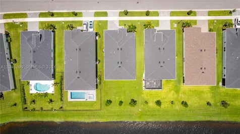 1000 SE Crosswood Way Port St. Lucie FL 34984