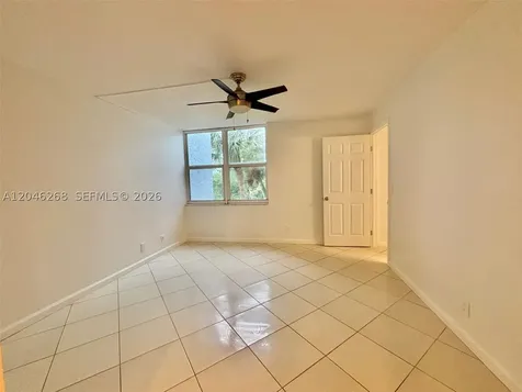 9411 Evergreen Place Davie FL 33324