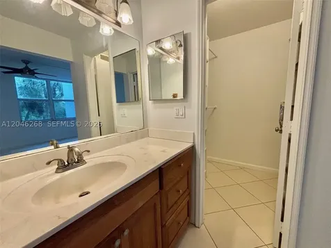 9411 Evergreen Place Davie FL 33324