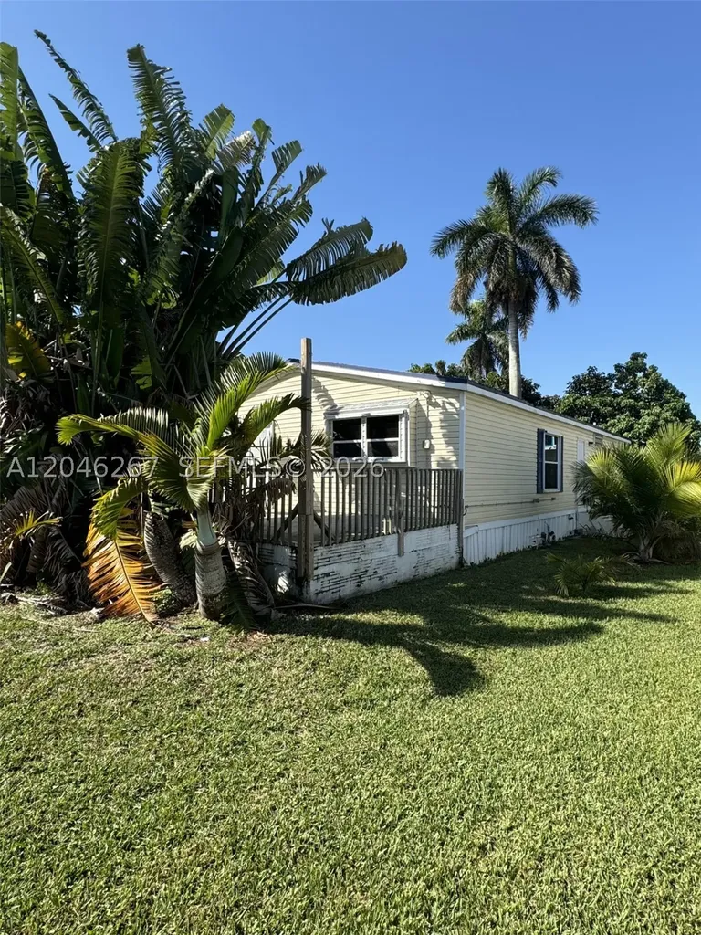 35250 SW 177th Court Homestead FL 33034