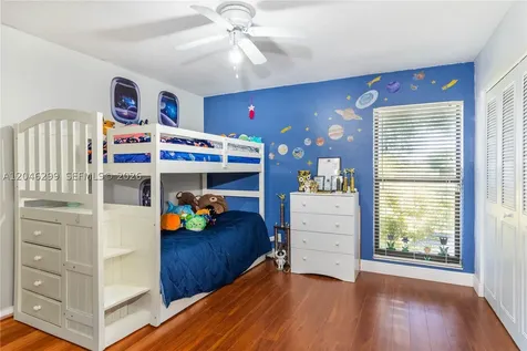 1450 NW 97th Avenue Pembroke Pines FL 33024