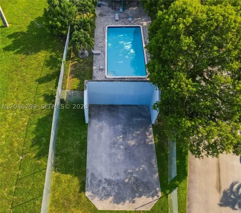 1450 NW 97th Avenue Pembroke Pines FL 33024