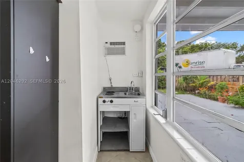 600 NE 44th Street Deerfield Beach FL 33064