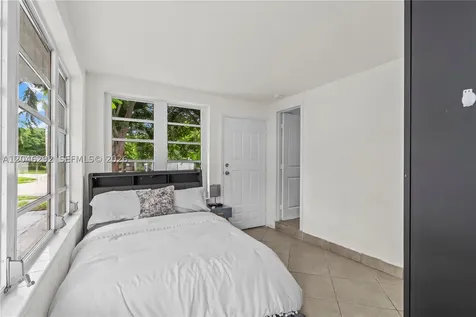 600 NE 44th Street Deerfield Beach FL 33064