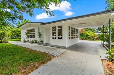 600 NE 44th Street Deerfield Beach FL 33064