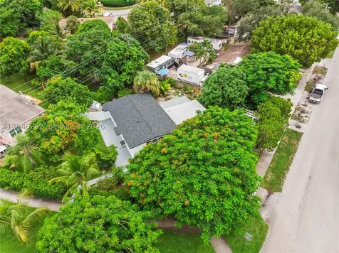 600 NE 44th Street Deerfield Beach FL 33064