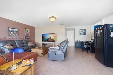 14110 SW 122nd Court Miami FL 33186