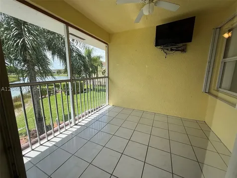 2512 SE 19th Place Homestead FL 33035