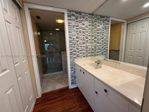 2512 SE 19th Place Homestead FL 33035