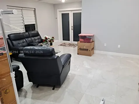 8814 NW 109th Terrace Hialeah Gardens FL 33018