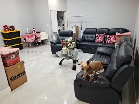 8814 NW 109th Terrace Hialeah Gardens FL 33018
