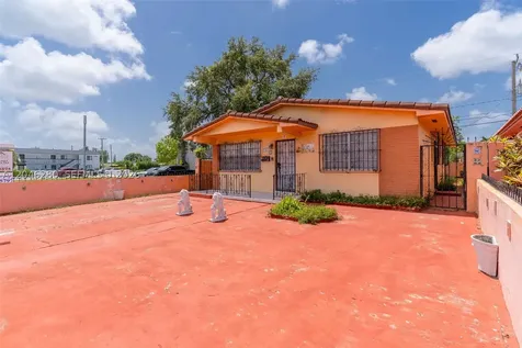 6702 SW 25th Terrace Miami FL 33155