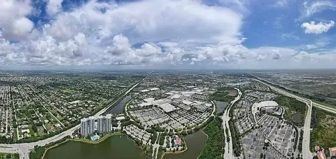 2641 N Flamingo Road Plantation FL 33323
