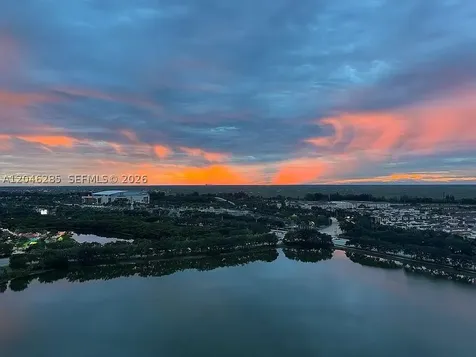 2641 N Flamingo Road Plantation FL 33323