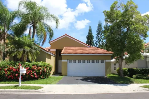 312 Bridgeton Road Weston FL 33326