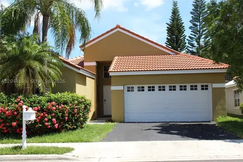 312 Bridgeton Road Weston FL 33326